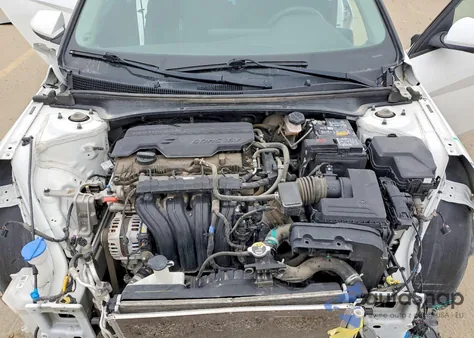 2023 Hyundai Elantra Sel z USA, uszkodzony, nr VIN 5NPLM4AG3PH094876